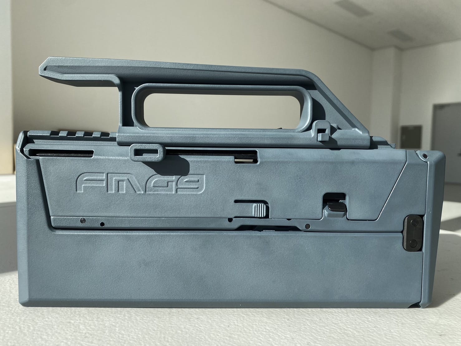 AEGIS CUSTOM FMG-9 コンバージョンキット. (東京マルイ/ VFC/ WE G18C